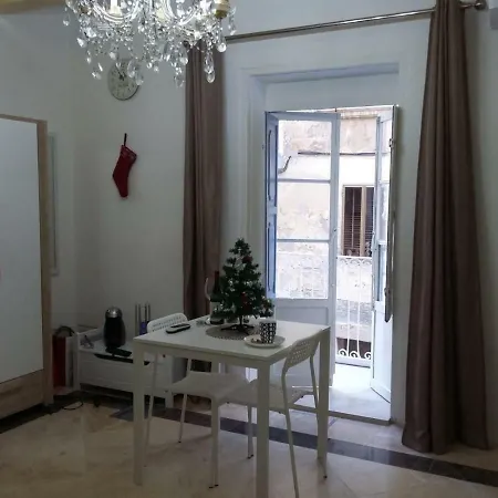 235 St.ursula Street Studio Apartment Valletta